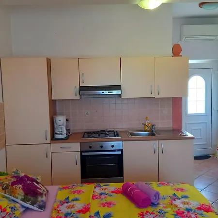 In By Interhome Apartment Rab Town