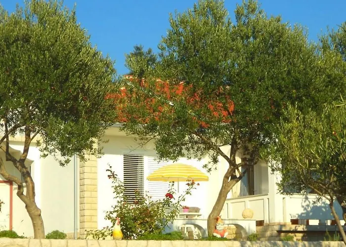 In By Interhome Apartment Rab Town