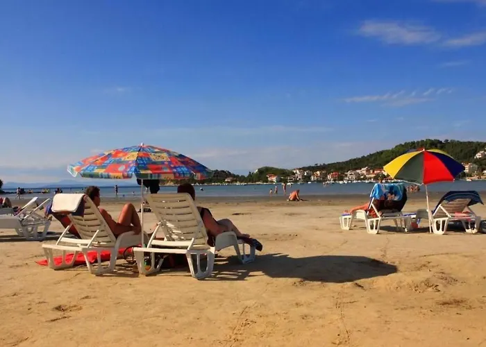 In By Interhome Rab Town