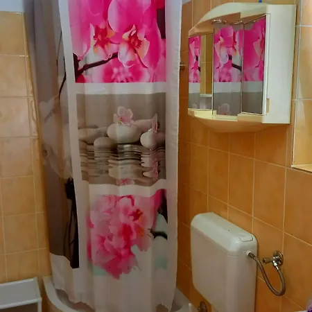 In Kampor By Interhome