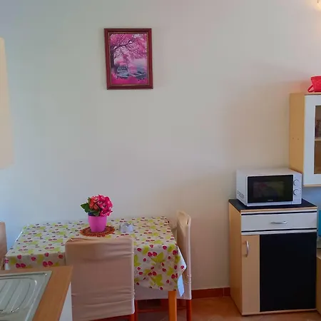 In Kampor By Interhome